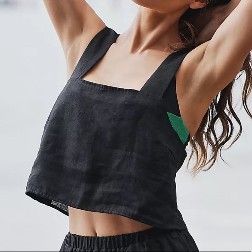 Vitamin A Tallows Linen Crop Top - NWT - Medium